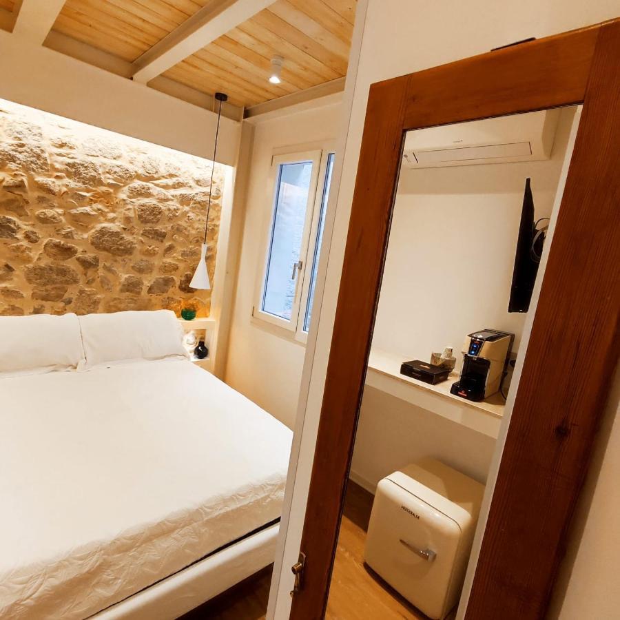 In Centro Da Viola - Eco Design Rooms Olbia Dış mekan fotoğraf