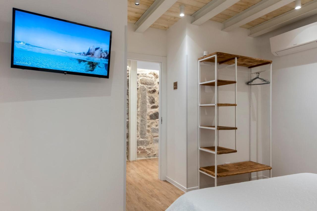 In Centro Da Viola - Eco Design Rooms Olbia Dış mekan fotoğraf